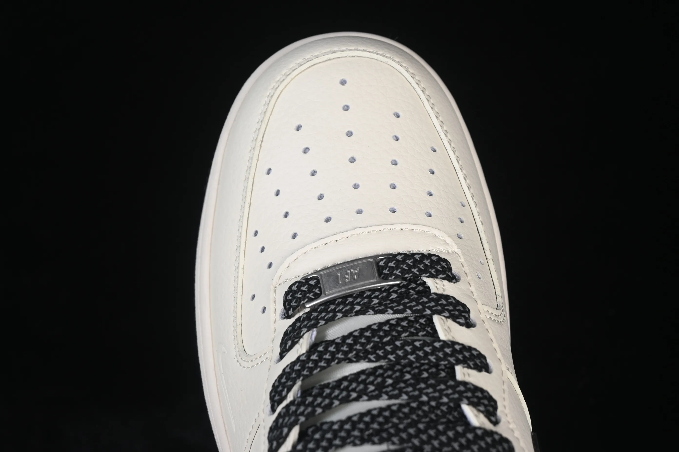 All categories Nk Air Force 1 Air Force series Nk Air Force 1 Low Air Force low-top Nike Air Force 1'07 Low Nike embossed beige black tree pattern Air Force 1 low-top casual sneakers SM6668-120